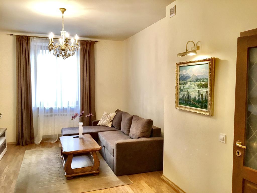 Апартаменти У Серці Львова Dış mekan fotoğraf